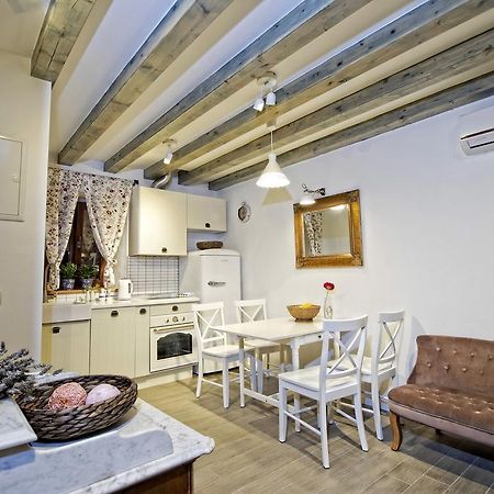 Anja Apartments Šibenik Camera foto