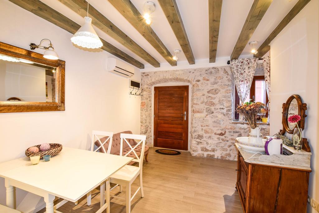 Anja Apartments Šibenik Esterno foto